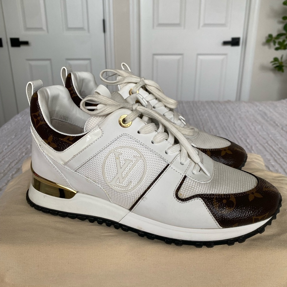 Louis Vuitton Run Away White and Brown Monogram Sneakers Size 38 Trainers